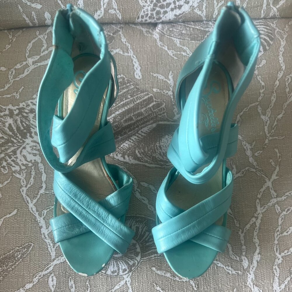 Seychelles brand teal high heel strappy shoes